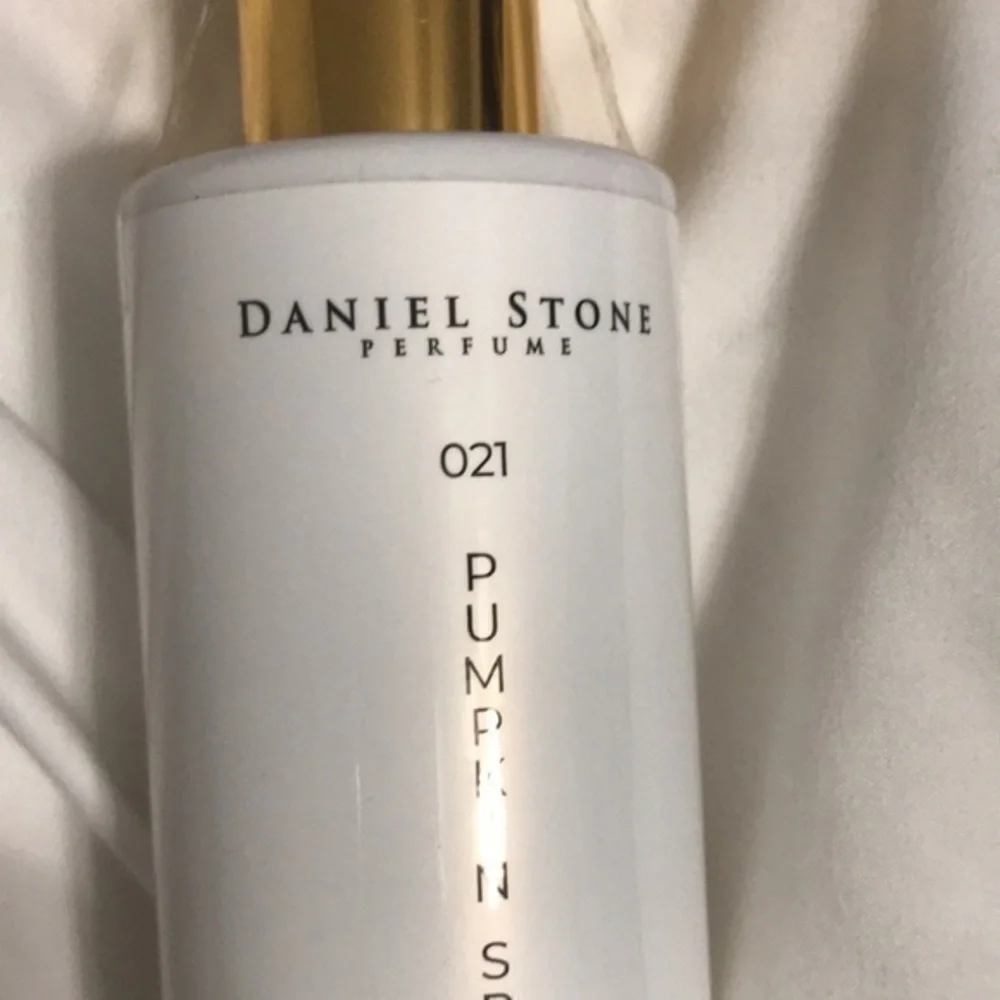 Daniel stone pumpkin spice room spray